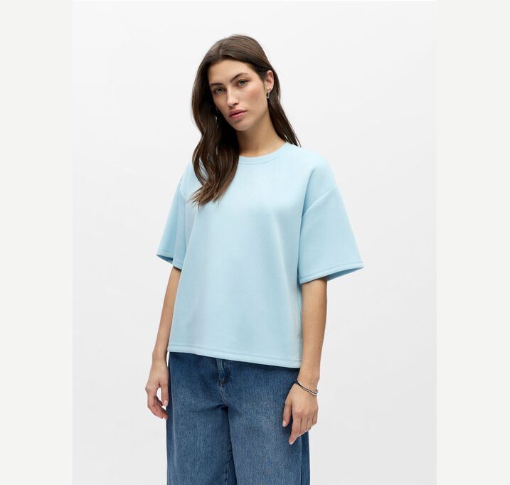 Andrea t-shirt Andrea t-shirt