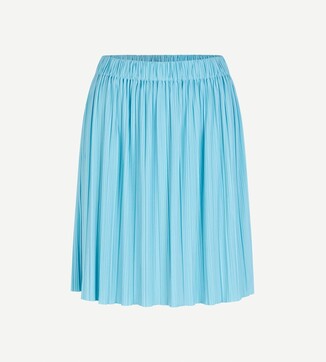 Uma short skirt