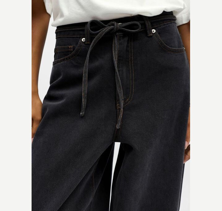 Moji Elsa jeans Moji Elsa jeans