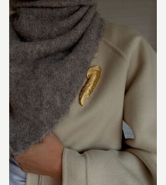 Jet brooche Jet brooche